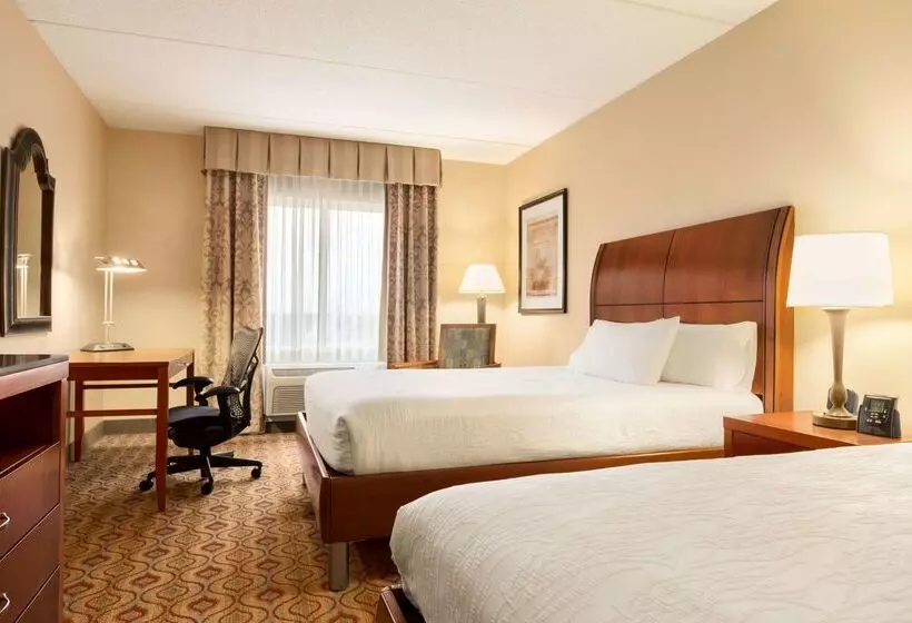 فندق Hilton Garden Inn Solomons