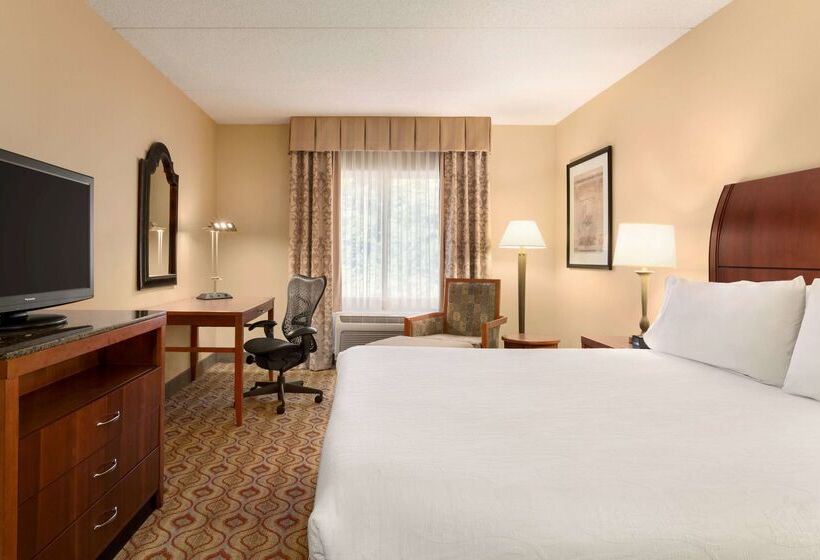 Отель Hilton Garden Inn Solomons