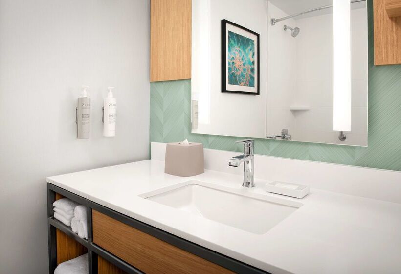 Отель Hilton Garden Inn Solomons