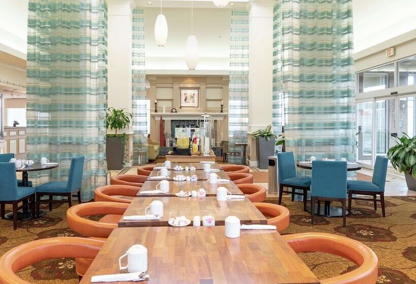 ホテル Hilton Garden Inn Wooster