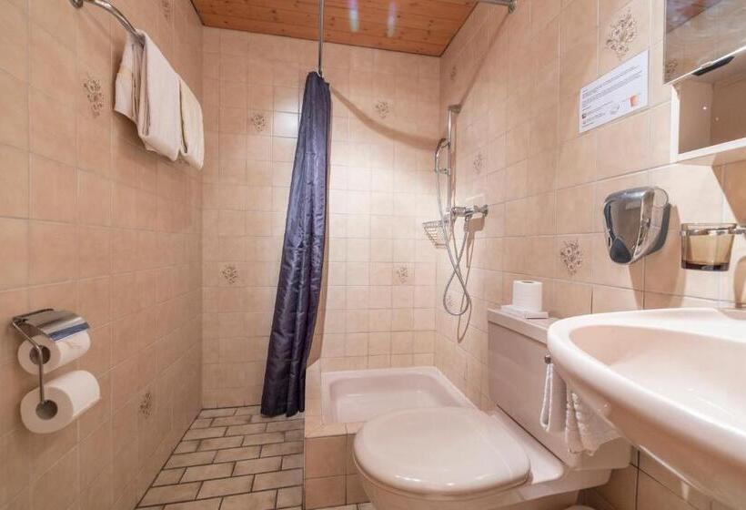 בית מלון כפרי Landgasthof Sommerfeld