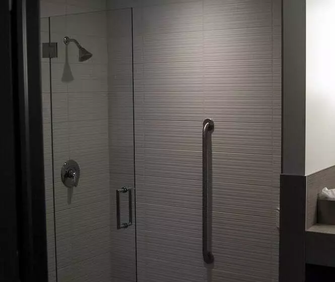 Les Suites Victoria, Ascend Hotel Collection