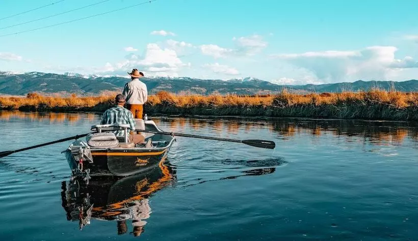 فندق The Lodge At Bronze Buffalo Ranch