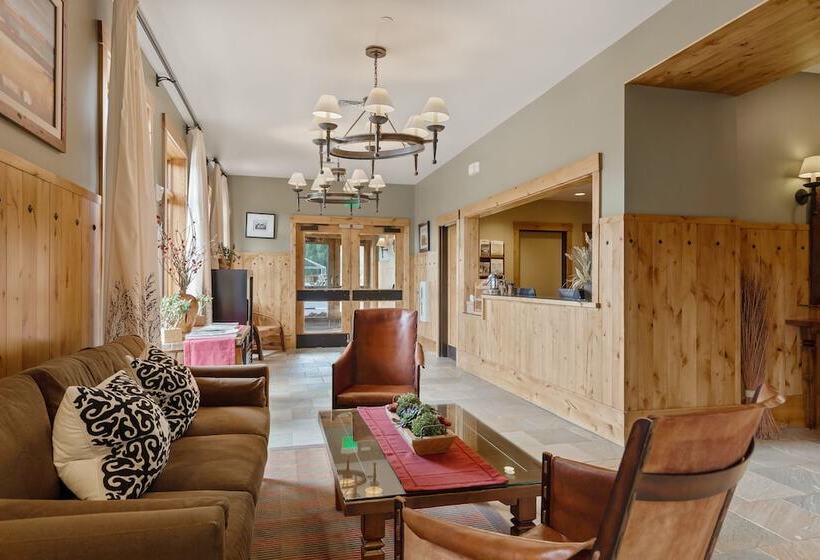 هتل The Lodge At Bronze Buffalo Ranch