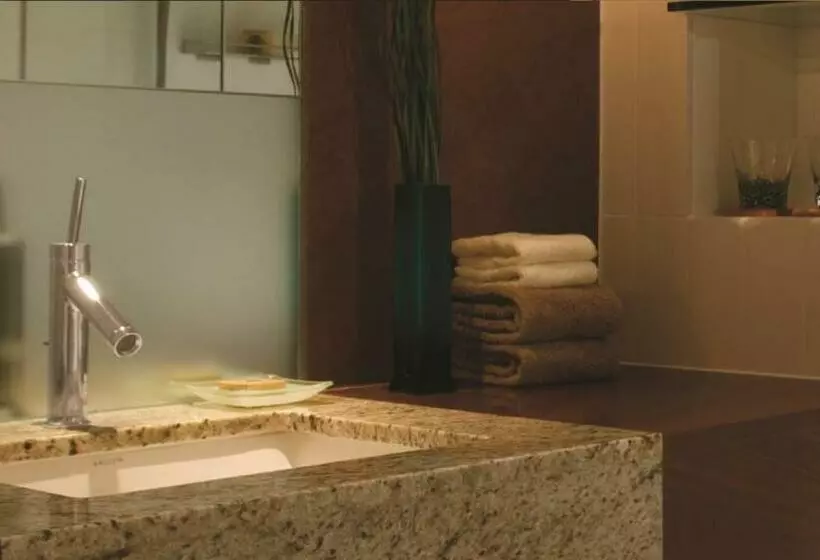 Отель Mgm Tower At Borgata