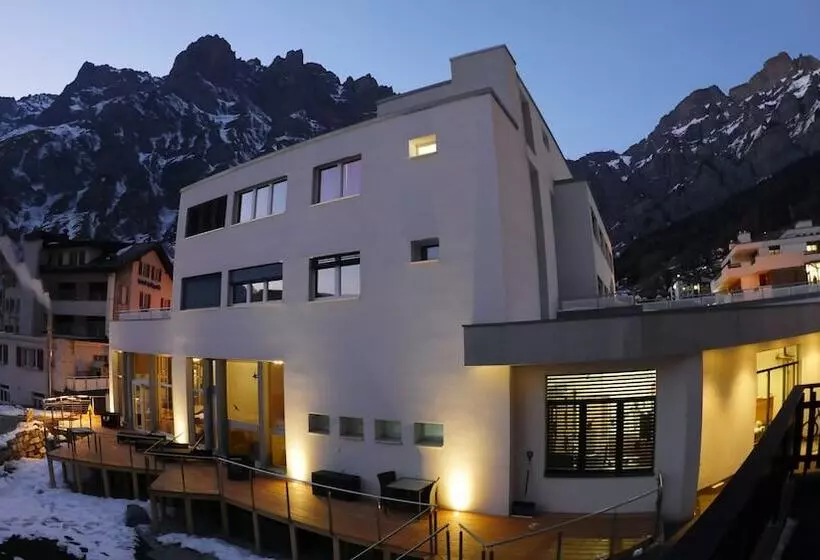 Therme 51° Hotel Physio & Spa