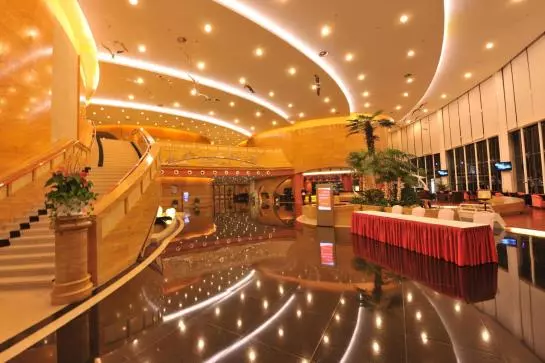Runyang Huanlong Hotel