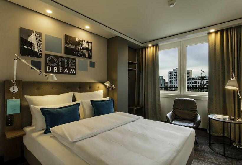 Motel One Munich Campus