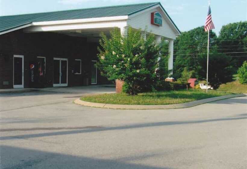 ユースホステル Deerfield Inn & Suites