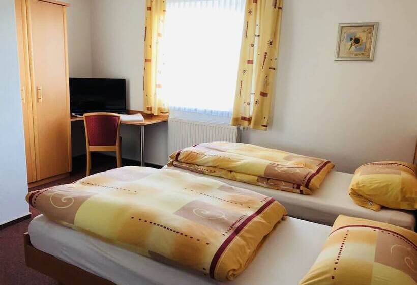 Общежитие Gasthaus Felbermaier