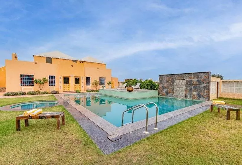 Anand Bagh Resort & Spa By Ananta