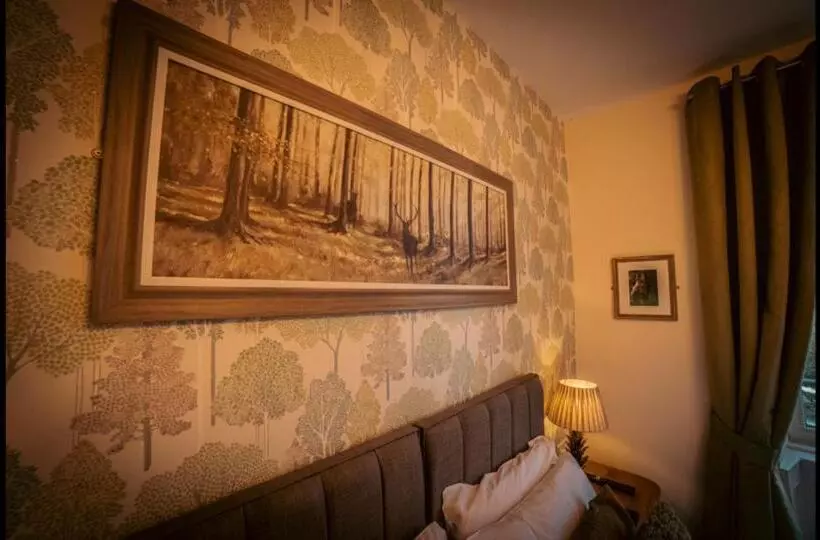 Ensuite Bed And Breakfast Rooms At The Ring Pub