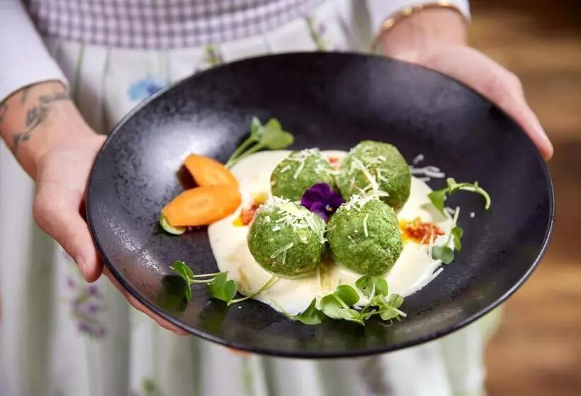 Fontis Luxury Spa Lodge