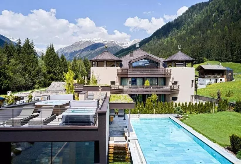 Fontis Luxury Spa Lodge