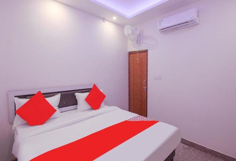 בית מלון כפרי Oyo 78885  Holiday