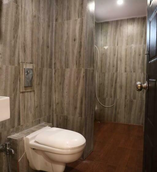 酒店 Shri Siddhivinayak