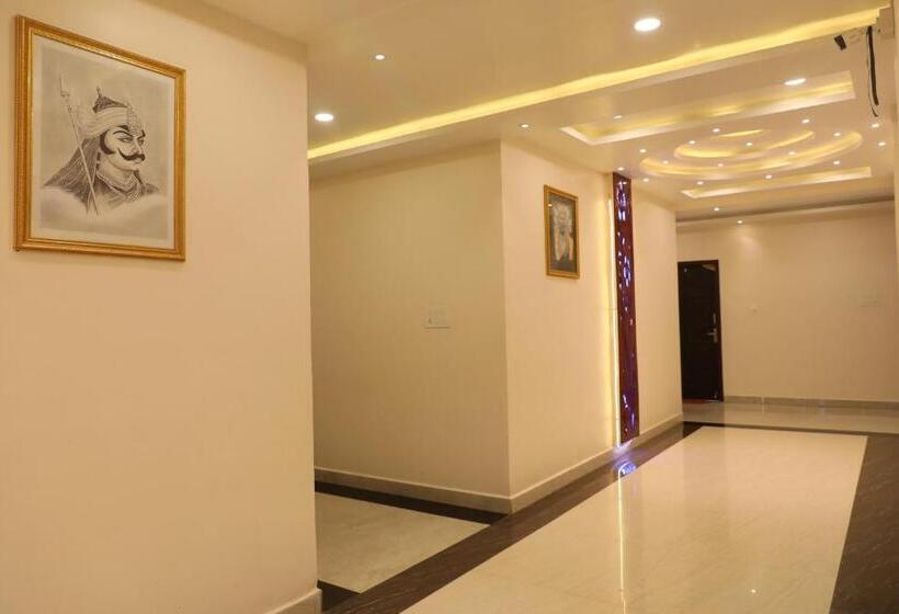 酒店 Shri Siddhivinayak