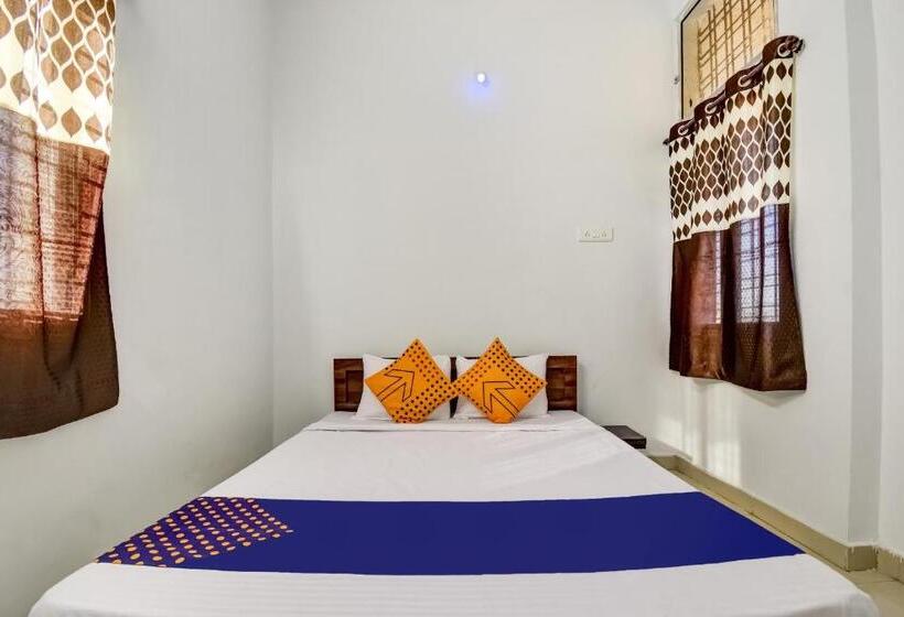 Hotelli Spot On The Highway Inn