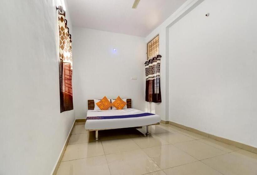 Hotelli Spot On The Highway Inn