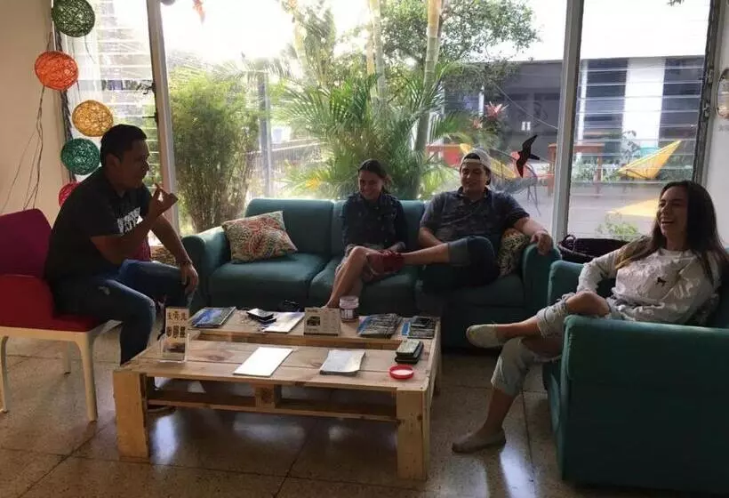Lost In San Jose Hotel & Hostel