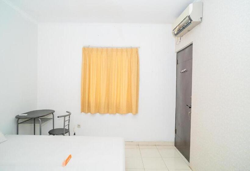 Pensjonat Losmen Family Syariah Bypass Juanda Mitra Reddoorz