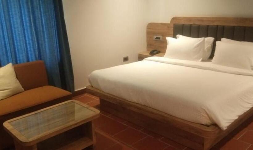 Riviera Beach Resort