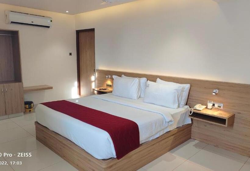 Riviera Beach Resort