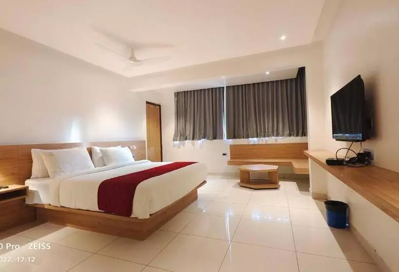 Riviera Beach Resort