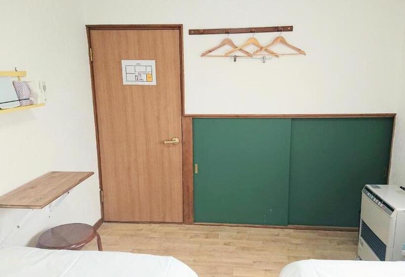 فندق صغير Kawayu Onsen Guesthouse Nomy
