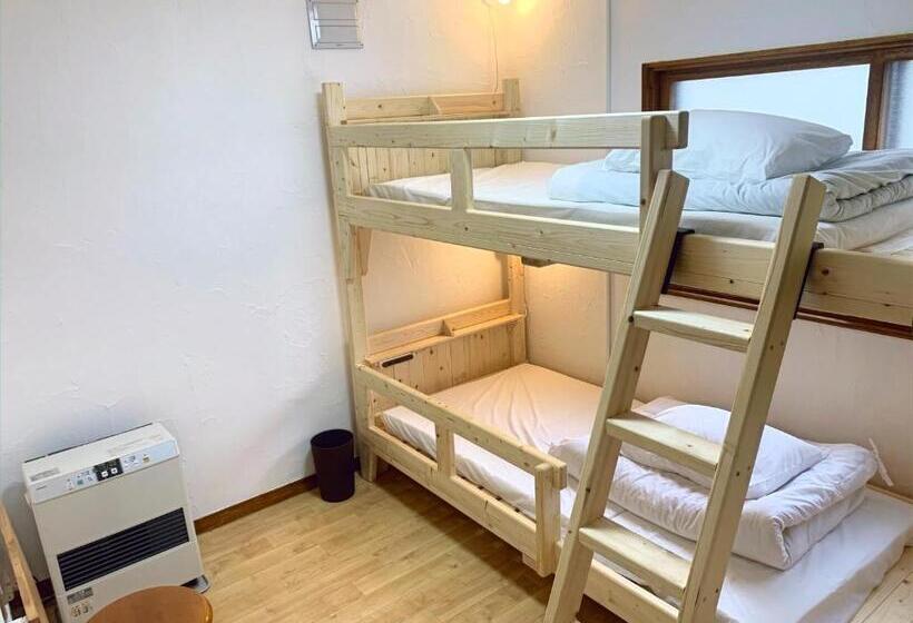 فندق صغير Kawayu Onsen Guesthouse Nomy