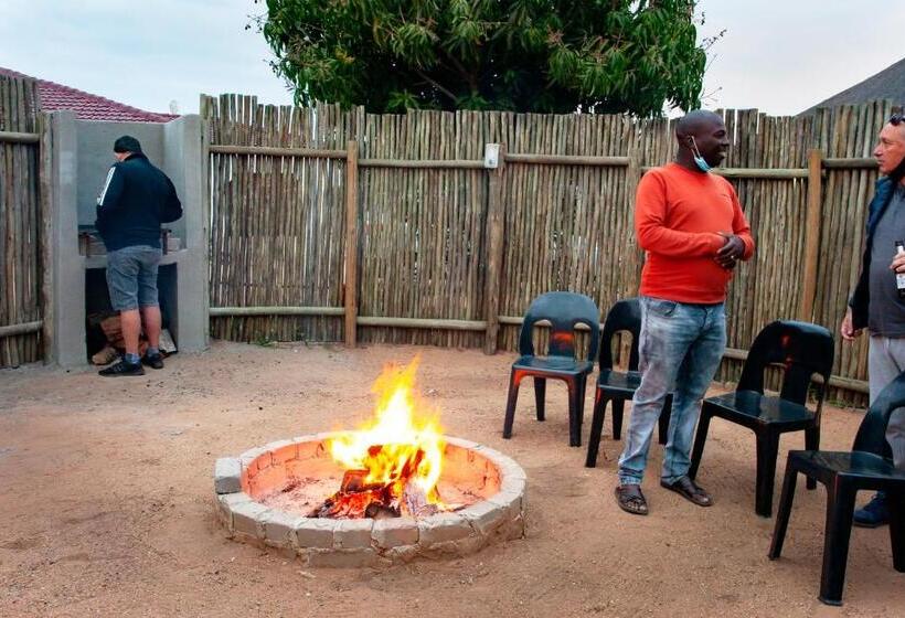 Bed and Breakfast Bongan Safari Lodge