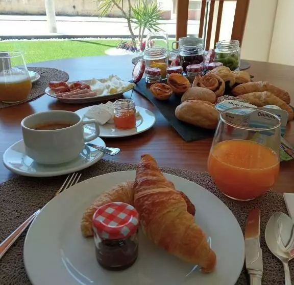 Aamiaismajoitus (B&B) Pedrogao Guesthouse