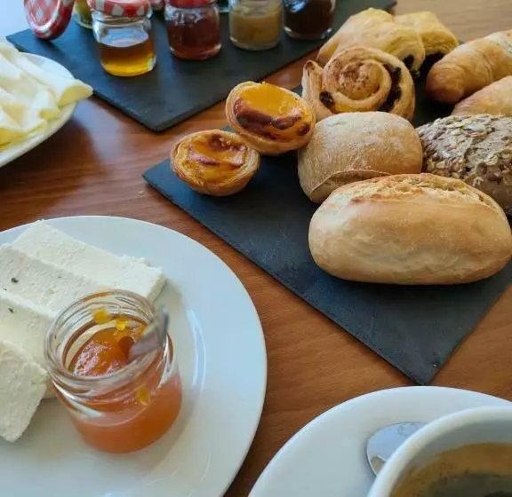 Aamiaismajoitus (B&B) Pedrogao Guesthouse