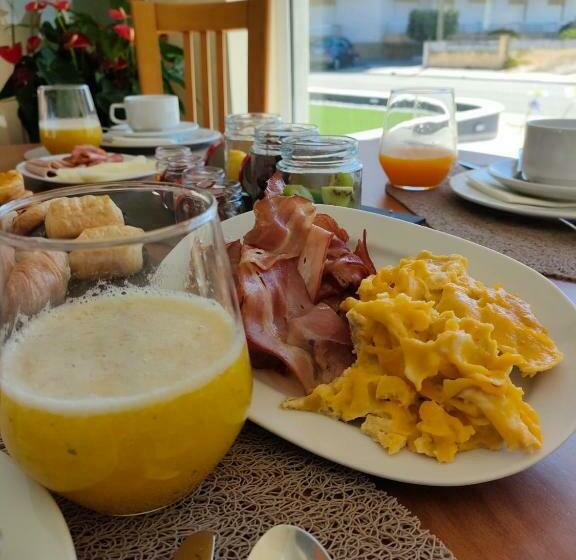 Bed and Breakfast Pedrogao Guesthouse