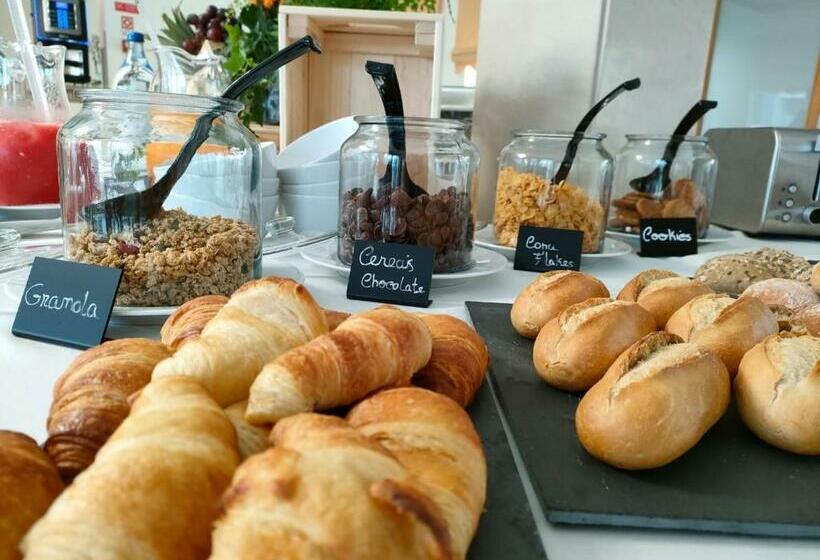 Bed and Breakfast Pedrogao Guesthouse