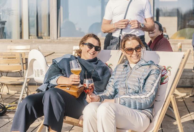 Belcasa Beach Suites & Lofts Apart