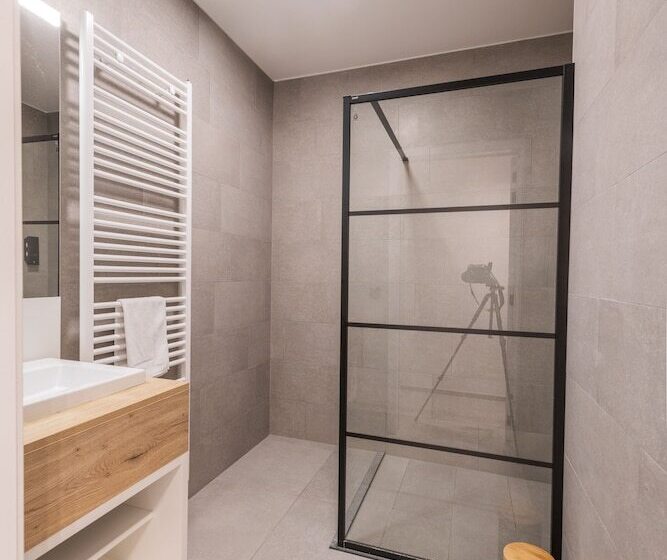 Belcasa Beach Suites & Lofts Apart