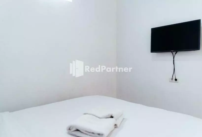 Hotelli Aksara Homestay Syariah Mitra Reddoorz