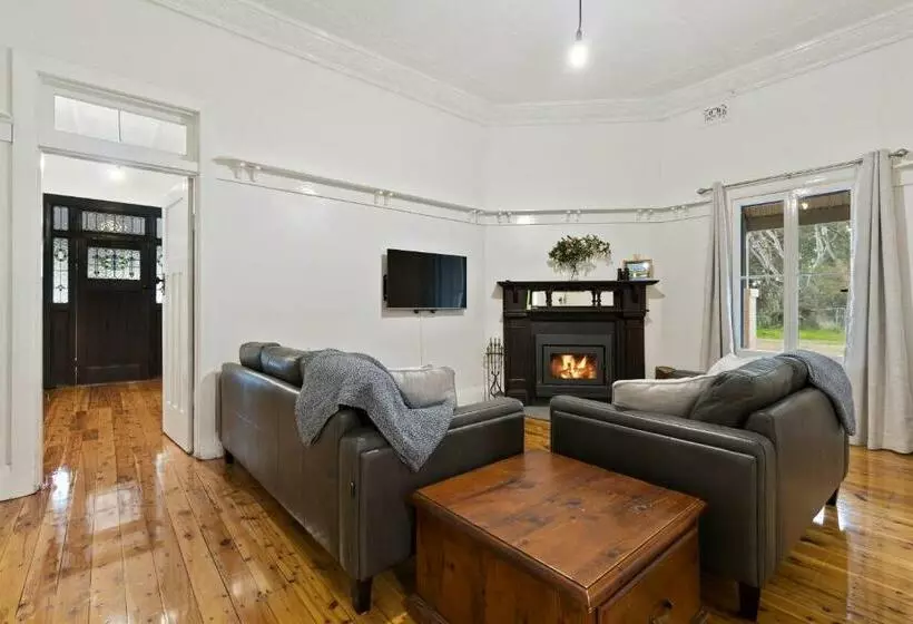 Hotelli Avalon Farm Stay