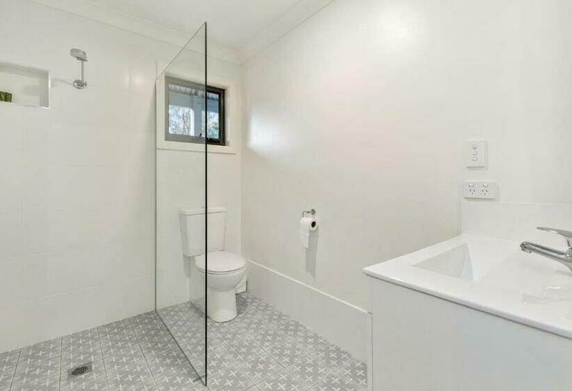 호텔 Avalon Farm Stay