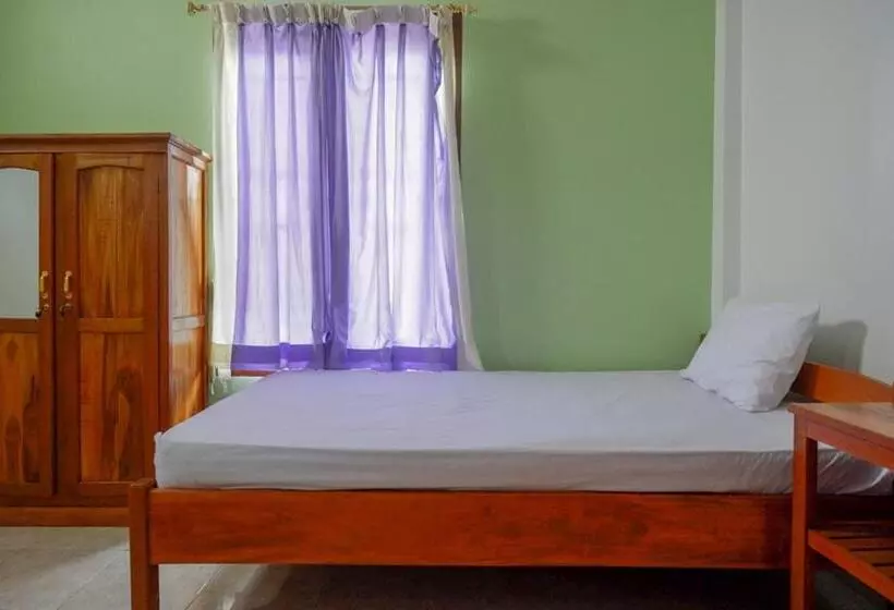 Hotel Koolkost @ Majapahit Area Semarang