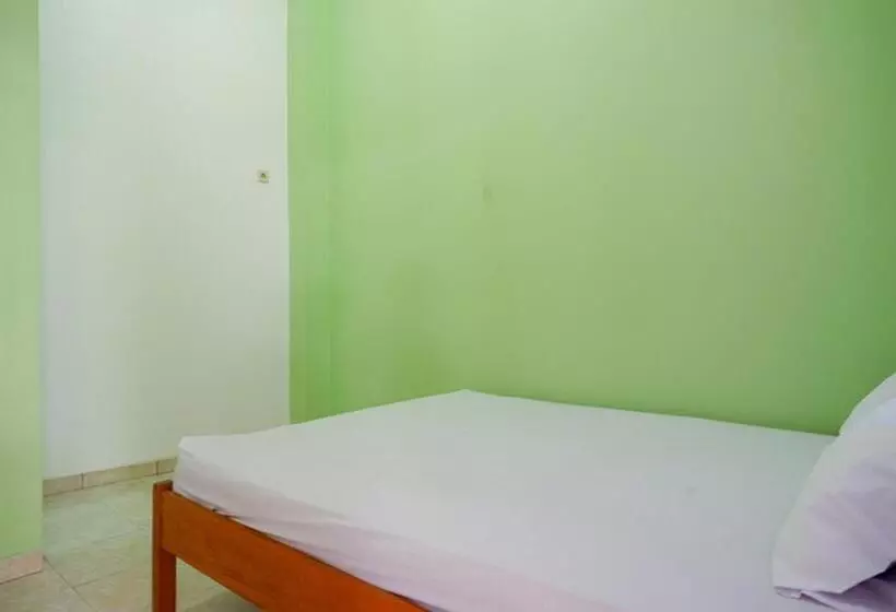 Hotel Koolkost @ Majapahit Area Semarang