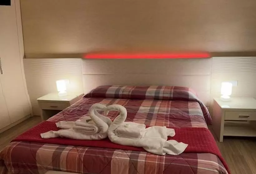 Hotelli Locanda Larotonda