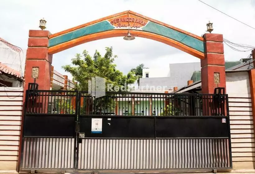 ホテル Ratu Ayu 2 Lampung Mitra Reddoorz