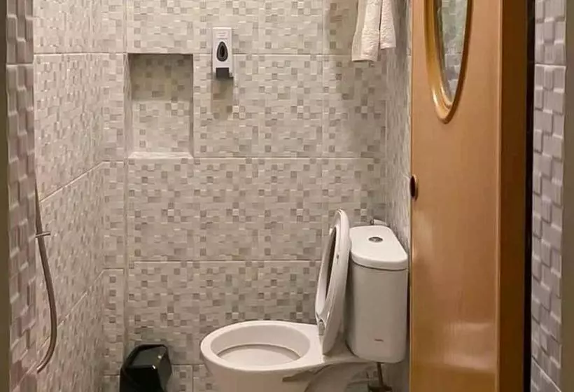 هتل Reddoorz @ Nantampukmas Sidikalang