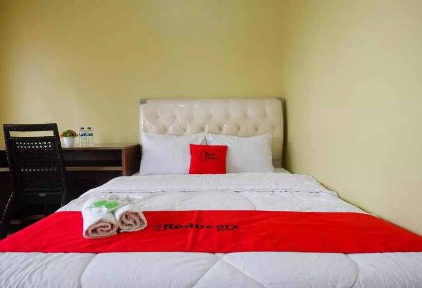 Hotelli Reddoorz Syariah Near Taman Rekreasi Kalianget Wonosobo