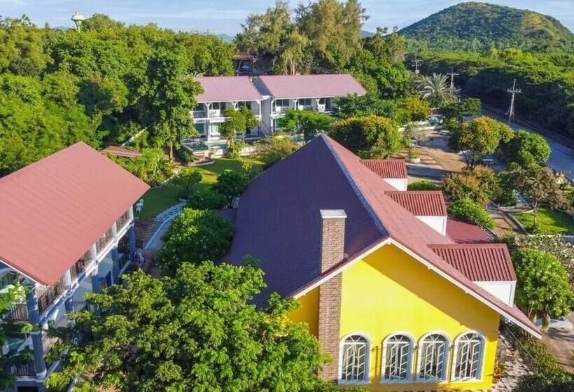 Hotel Seattle Samaesarn Resort