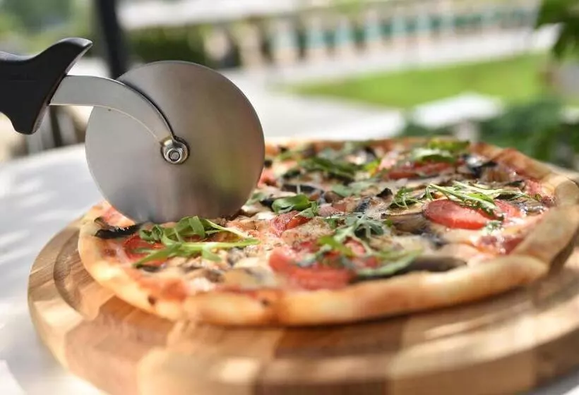 ホテル Shambala Wellness Club