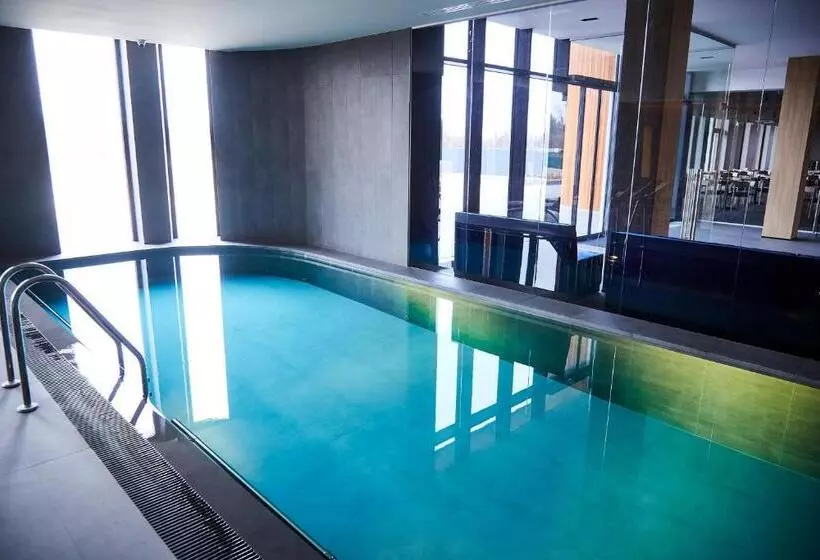 ホテル Shambala Wellness Club