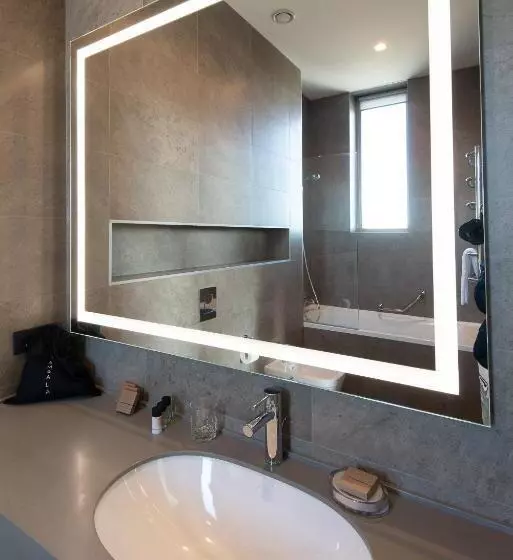 ホテル Shambala Wellness Club